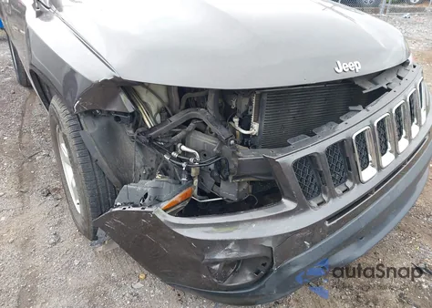 2015 Jeep Compass Sport из США, поврежденный, VIN 1C4NJCBA8FD124402